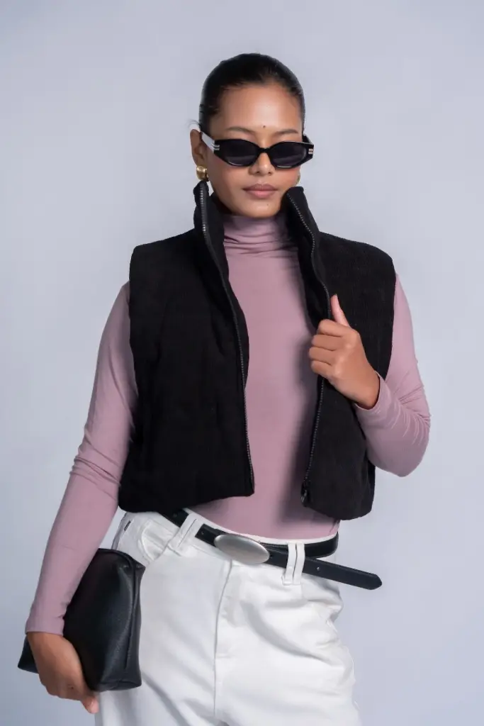 HB24-334 SLEEVELESS JACKET
