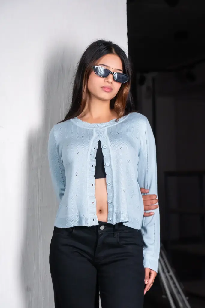 003 LADIES SWEATER
