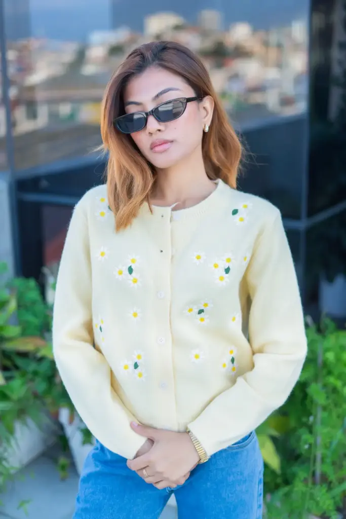 802 LADIES SWEATER