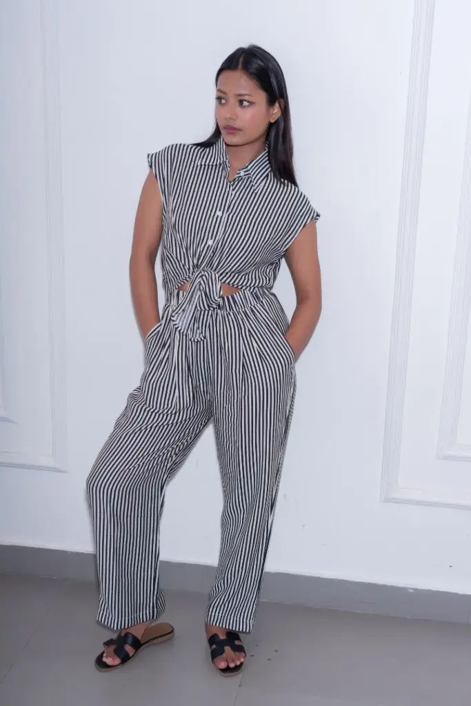 3.60225 BMKS SS26-01 FRONT TIE JUMPSUIT (BLACK, S)