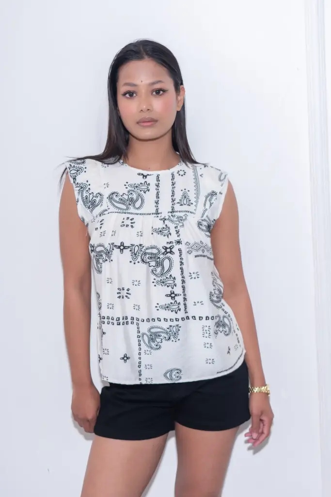 HB SS26-82 RUFFLE TOP